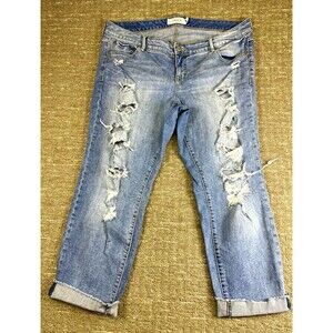 Torrid women’s plus size 18 Torrid Size 18 Boyfriend Jeans distressed jeans